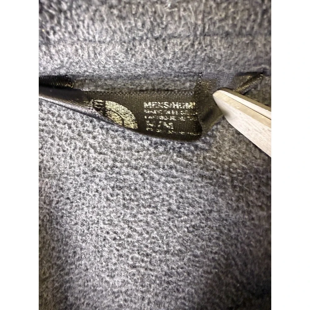 The North Face‎ Men's Davenport Pullover Fleece Gray Black Long Sleeve Size M